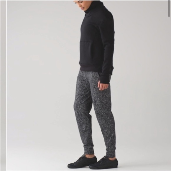 Lululemon Ready to Rulu Jogger Pant Black Speckle - Picture 3 of 14